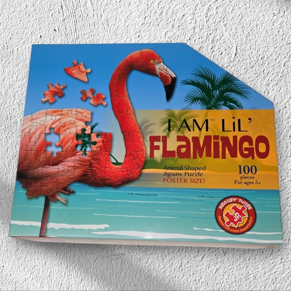 Madd Capp Puzzle I Am Lil' Flamingo 100pc Unique Border - Picture 1 of 7